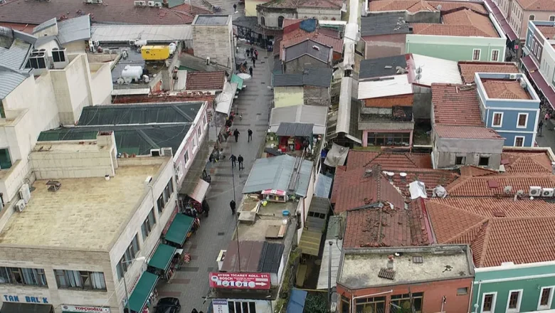 Başkan Alemdar, Tarihi Uzunçarşı için müjdeli haberi paylaştı!