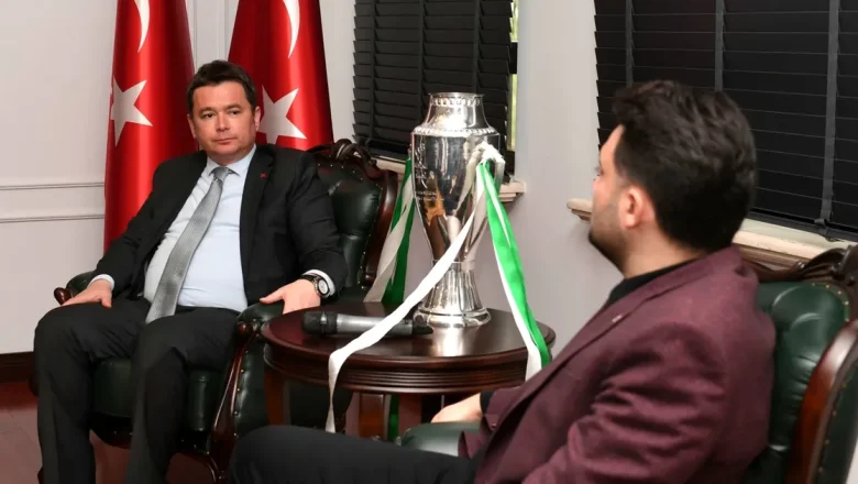 Bursaspor’un şampiyonluk kupası Osmangazi Belediyesi’nde
