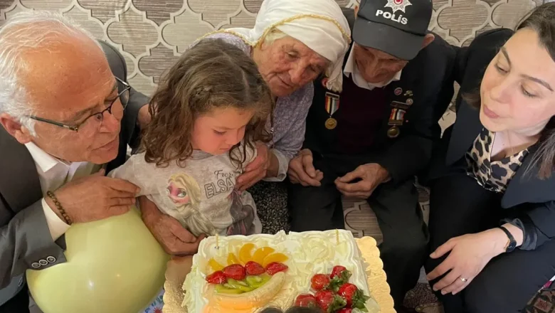 95 yaşındaki Kore Gazisine doğum günü sürprizi