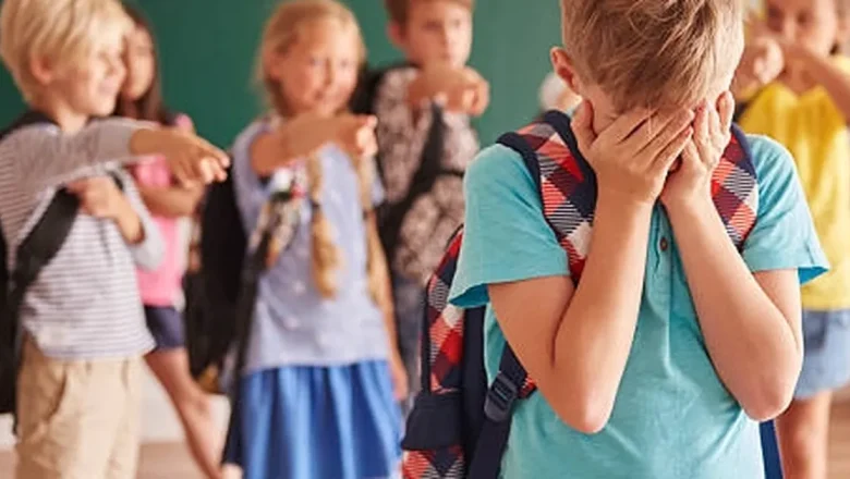 Aile ve UNİCEF, dijital tehditler ve akran zorbalığını konuşacak