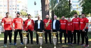 antalya-muratpasa-spor-kulubunde-gorev-bolumu-yapildi-prVBd9NW.webp