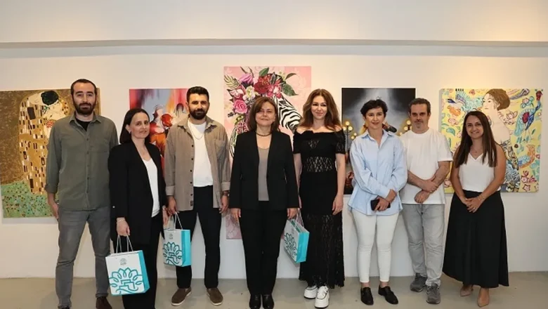 Bursa Nilüfer’de yetişkinlerin sergisi izlenime açıldı