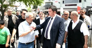 bursa-osmangazide-baskan-aydin-gunestepe-sakinleriyle-bulustu-BaJQpShb.webp
