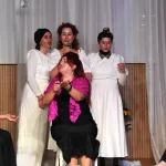 bursada-osmangazili-kadinlar-kozalar-oyunu-ile-izleyici-karsisinda-rVRUaS8B.webp
