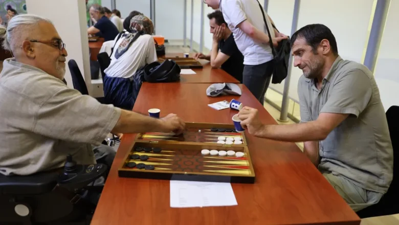 Bursa’da zarlar eşitlik için atıldı
