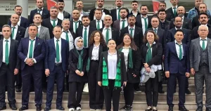 dagderde-ilk-kadin-baskan-derya-basak-eeyXisx6.webp