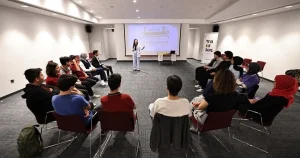 denizli-buyuksehir-ile-gencler-gelecege-kosuyor-RUfSThMX.webp