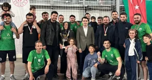 duzce-yigilcada-kurumlar-arasi-voleybolda-ahde-vefa-3JM4xjne.webp