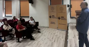 gazeteci-yazar-ozke-yasar-kemalin-binbogalar-efsanesini-anlatti-5sRLN7SK.webp
