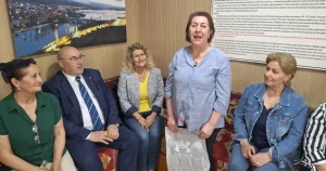gebze-kai-derneginden-anlamli-anneler-gunu-RmYPQNXg.webp