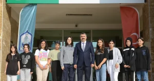 genclerin-kalbi-bursa-yildirimda-atacak-GrhxNIm8.webp