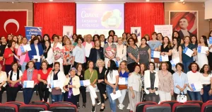 izmir-cigli-kadinlar-dijitalde-basariyla-ilerliyor-Cbh3ZGr1.webp
