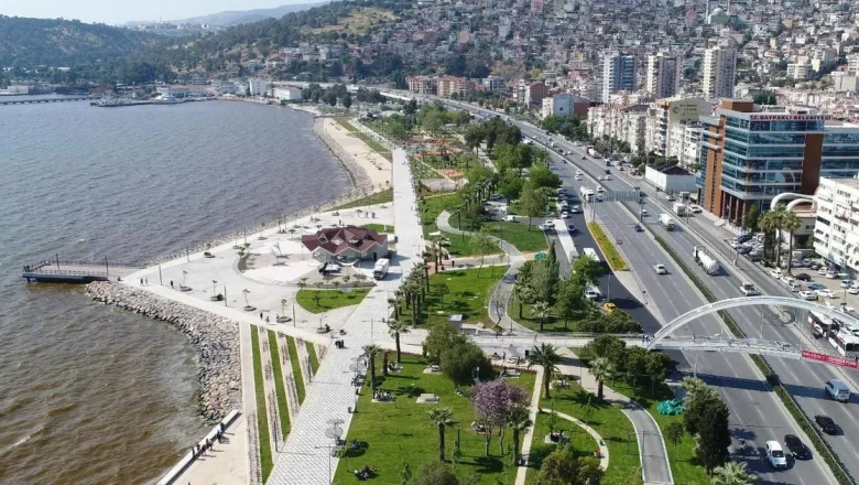 İzmir’de afet toplanma alanlarına mercek!