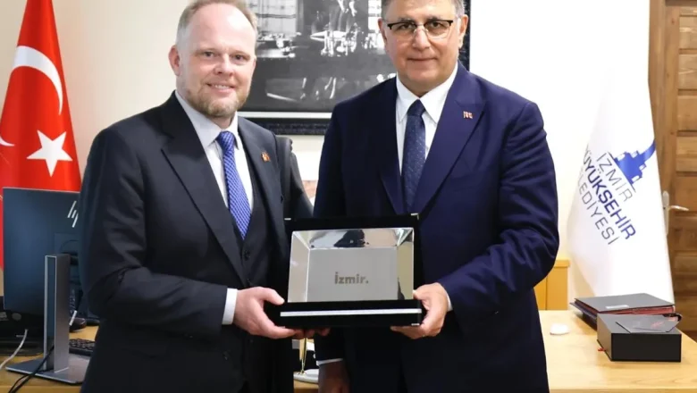 Kanada ve İzmir arasında kültürel ilişkiler gelişecek