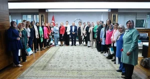 kayseri-buyuksehirden-kadin-muhtarlara-anneler-gunu-toplantisi-v7dpKPGA.webp