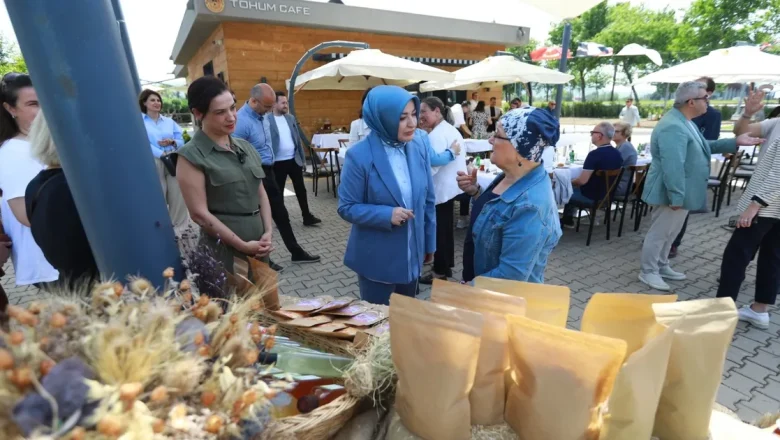 KEFEK üyeleri Efes Tarlası Yaşam Köyü’nü gezdi