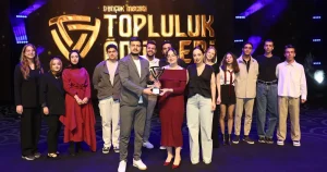 konya-genclik-meclisi-odullendirdi-VfkEvqGl.webp