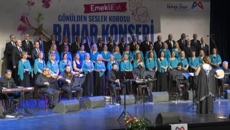 Mersin’de gönülden sesler korosundan ‘Bahar’ ziyafeti