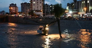 osmaniye-kadirlide-sel-felaketi-bakan-yerlikaya-son-durumu-paylasti-OleH5RjL.webp