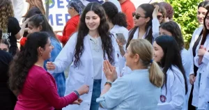 otist-cocuklara-adanali-ogrencilerden-yardim-eli-OArtATMq.webp