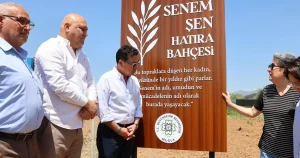 senem-sen-hatira-bahcesi-anneler-gununde-acildi-ABWkCUL1.webp