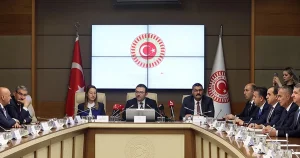 tbmm-komisyonu-kartalkaya-faciasi-icin-bolu-valisini-dinledi-derOuR6u.webp